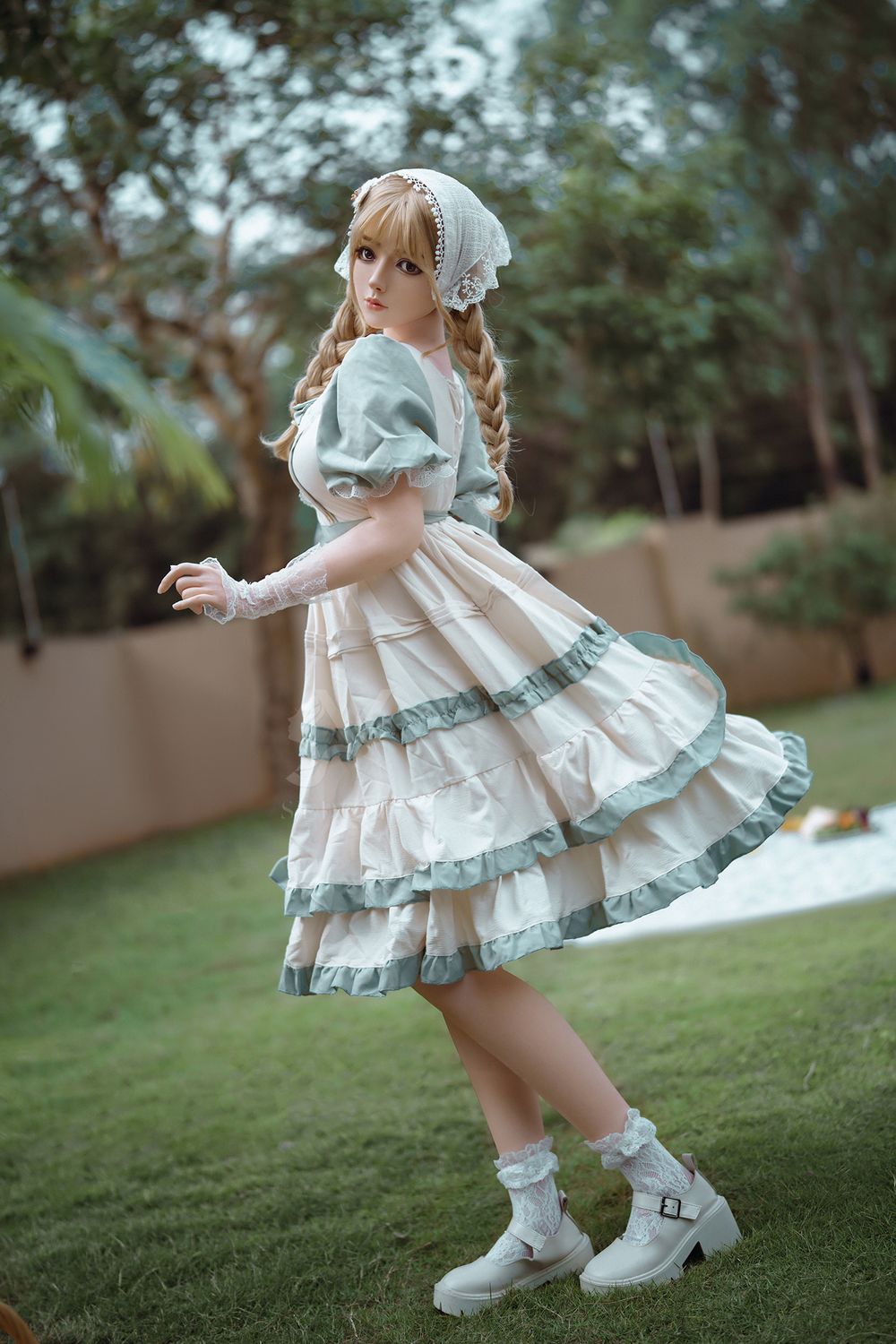 SY Doll | 164 cm große Brüste, verführerische süße blonde Lolita, realistische Sexpuppe aus Vollsilikon - Vanessa