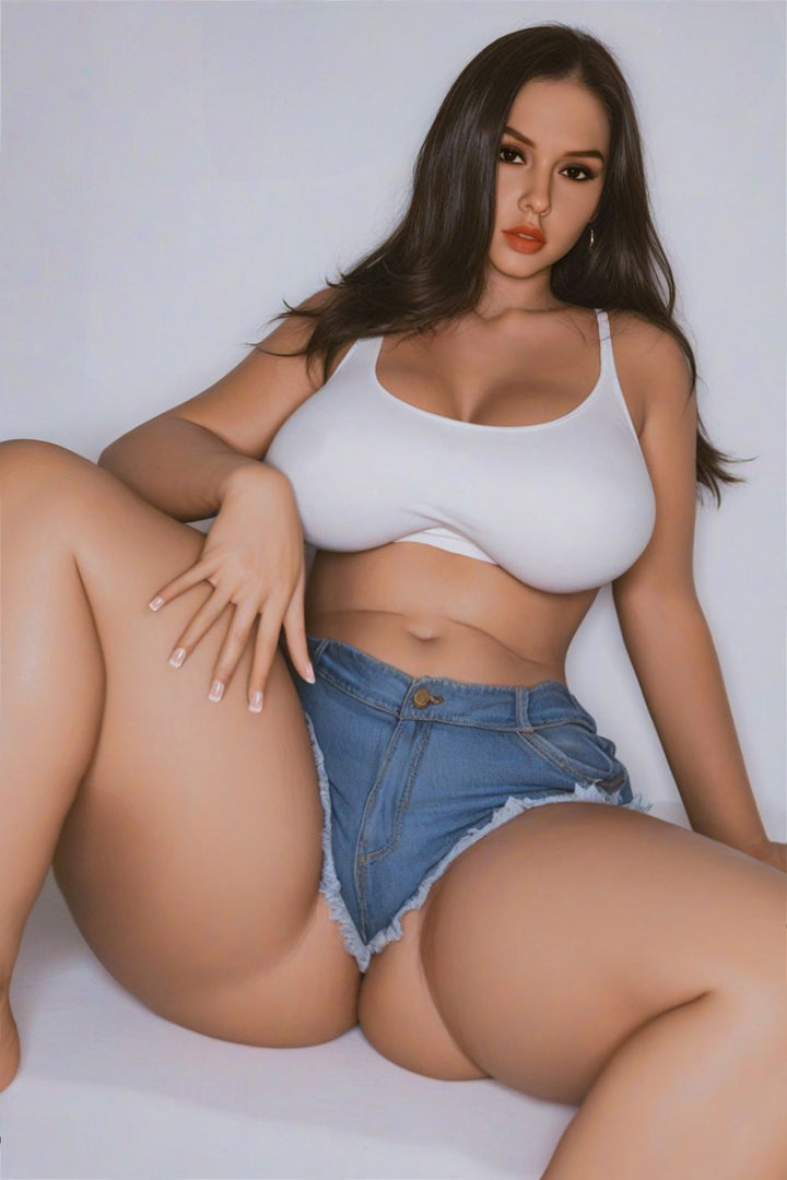 SY Doll | 163 cm/5 Fuß 4, riesige Brüste, verführerische, kurvige, lässig-schicke, realistische TPE-Sexpuppe – Kim (auf Lager in den USA)