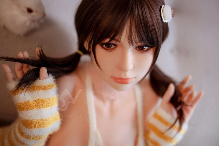 SY Doll | Asiatische 150 cm/4ft11 schwarze Haare schöne kleine Brüste lebensechte Sexpuppe - Lily (auf Lager in den USA)
