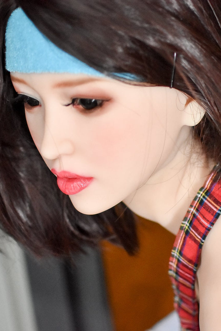 6 Jahre | 160 cm große asiatische Sexpuppe mit großen Brüsten - Sienna